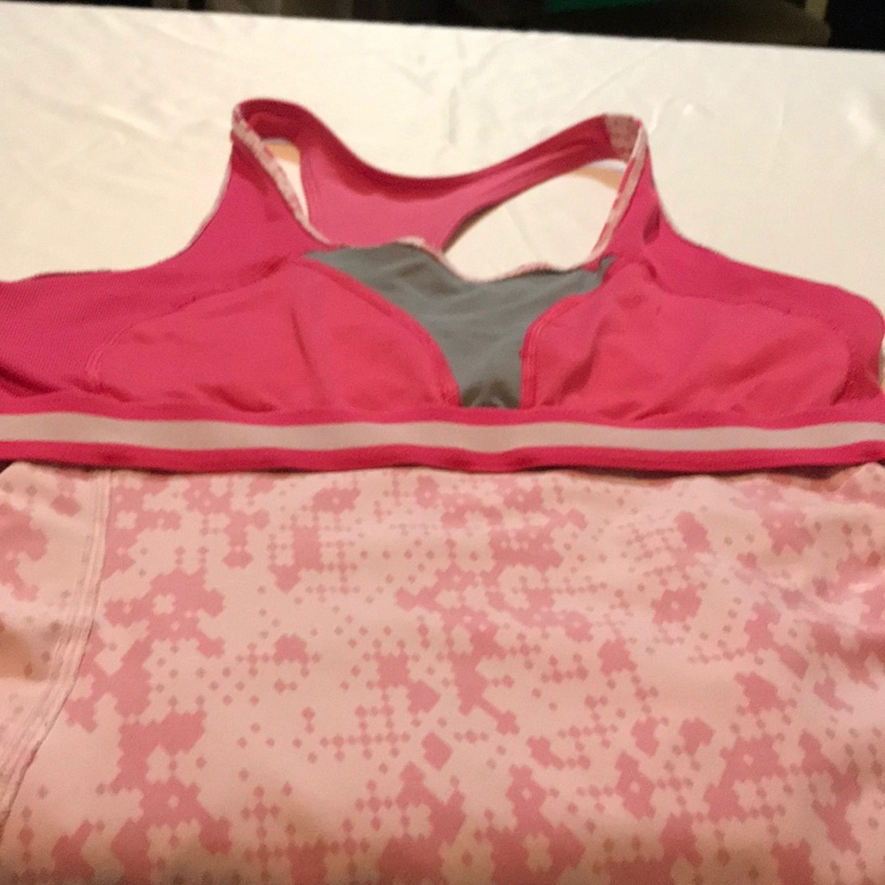 Nike Racer Back Tank - Picture 9 of 9